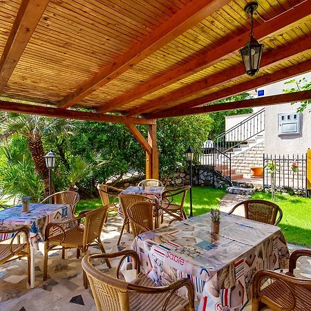 Patricia Apartment *