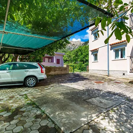 Patricia Apartamento Baška