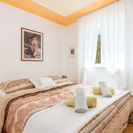 Patricia Apartment *